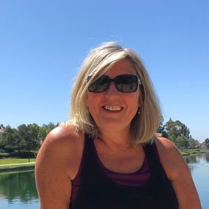 Meet your Posher, Holly